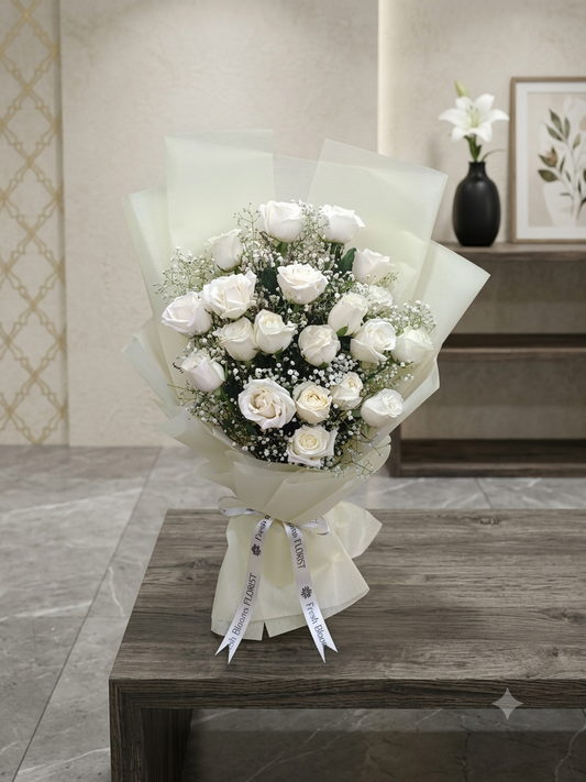Premium white Roses Bunch